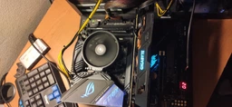 Материнская плата Asus ROG Strix X570-E Gaming (sAM4, AMD X570, PCI-Ex16) фото от покупателей 12