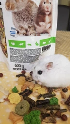 Повседневный корм для кролика и хомяка LoLo PETS Doypack 600 г Фруктовый (5904479701053) фото от покупателей 3