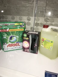 Капсули для прання Ariel Pods All-in-1 Гірське джерело 72 шт (8006540799055) фото від покупців 17