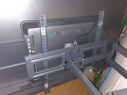 Настінне кріплення для телевізора UniBracket 55" BZ21-43 фото від покупців 17
