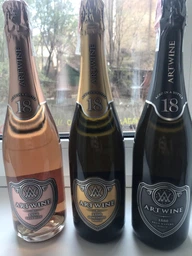 Вино ігристе Artwine біле брют 18 місяців 0.75 л 10-13.5% (4820176062819)