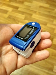 Пульсоксиметр на палец JN P01 TFT Blue электронный 5,8х3,2 см (np-JN P01) фото от покупателей 17