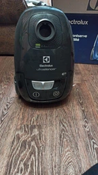 Пылесос для сухой уборки Electrolux EUSC64-EB фото от покупателей 17
