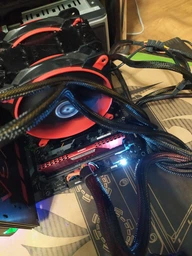 Материнская плата Asus TUF Gaming X570-Plus (sAM4, AMD X570, PCI-Ex16) фото от покупателей 1