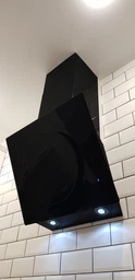 Вытяжка Luxor Laura 60 Alicante Hilton BL 1450 Led + система двойного втягивания, черный фото от покупателей 3