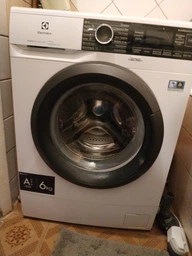 Стиральная машина узкая ELECTROLUX EW6S226SUI фото от покупателей 14