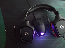 Навушники Logitech g332 Black (981-000757) фото від покупців 17