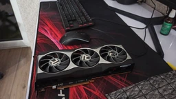 Видеокарта Sapphire PCI-Ex Radeon RX 6800 16GB GDDR6 (256bit) (2105/16000) (HDMI, 2 x DisplayPort, USB Type-C) (21305-01-20G) фото от покупателей 4