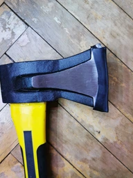 Сокира-колун Mastertool 1000 г HRC60 рукоятка фібергласова 390 мм 05-0208 фото від покупців 2