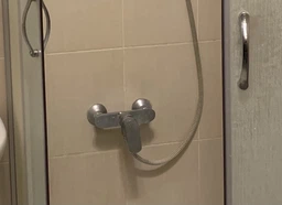 Засіб для миття ванни з розпилювачем PRO service Maxiclean 1л фото від покупців 1