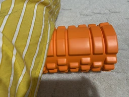 Ролик масажний профільований ProSource Sports Medicine Roller 33 x 15 см Блакитний (PS-3314-roller-blue) фото від покупців 13