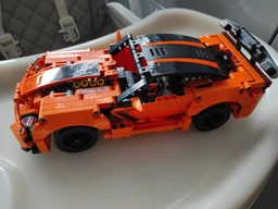 Конструктор LEGO TECHNIC Chevrolet Corvette ZR1 579 деталей (42093) фото от покупателей 7
