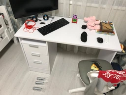 Стол письменный в кабинет, в детскую комнату из ДСП Студент Симпл Сокме белый фото от покупателей 10