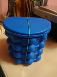 Форма для заморозки льда Ice Cube Maker двухкамерная с крышкой фото от покупателей 5