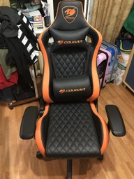 Комп'ютерне крісло для геймера Cougar Armor Pro Black/black фото від покупців 13