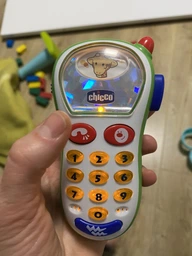 Развивающая игрушка Chicco Мобильный телефон (60067.00)