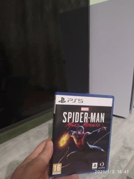 Игра Marvel Spider-Man: Miles Morales для PS5 (Blu-ray диск) фото от покупателей 4