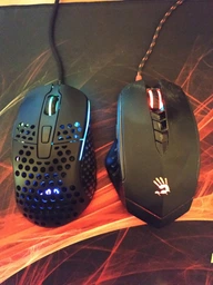 Ігрова миша Xtrfy M4 RGB USB Miami Blue (XG-M4-RGB-BLUE) фото від покупців 11
