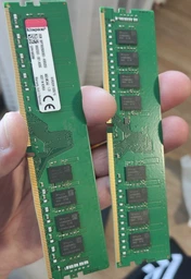 Оперативная память Kingston DDR4-2666 16384MB PC4-21300 (KVR26N19D8/16) фото от покупателей 3