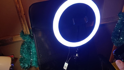 Кольцевая USB RGBW LED лампа Puluz PKT3043 10" + штатив 1.1 м фото от покупателей 8