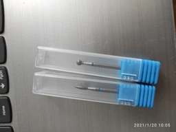 Фреза алмазная Nail Drill для обработки кутикулы (Пламя), 243 021B, диаметр 2,1 мм. (синяя насечка)
