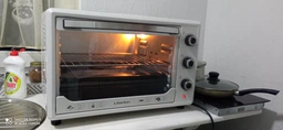 Электрическая печь с подсветкой с конвекцией гриль Liberton LEO-480 выпечка 48 л 2000W 3 режима нагрева электродуховка настольная Белая