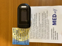Пульсоксиметр YONKER YK-81A блакитний на палець для вимірювання пульсу і сатурації крові Pulse Oximeter з батарейками фото від покупців 15