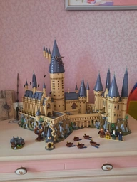 Конструктор LEGO Harry Potter Замок Хогвартс 6020 деталей (71043) фото от покупателей 3