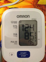 Тонометр  OMRON M2 Basic (HEM 7121–ALRU) фото от покупателей 12