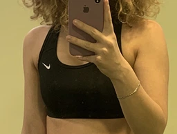 Спортивний топ жіночий Nike Swoosh Bra Non Pad XS Чорний BV3630-010