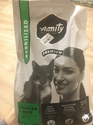 Корм Amity Sterilized Chicken сухой с курицей для стерилизованных котов 1.5 кг