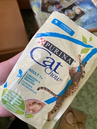 Вологий корм Purina Cat Chow для дорослих котів з лососем та зеленою квасолею. Ніжні шматочки в желе 78шт*85г фото від покупців 5
