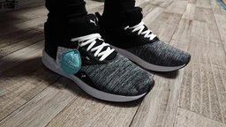 Мужские кроссовки Puma Nrgy Comet 19055664 47 (12UK) 31 см Черные (4065452838423)