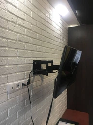 Настінне кріплення для телевізора Eagle TV4235 (E5081) фото від покупців 5