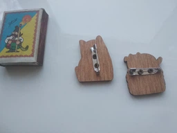Значок из дерева Craft Pins Кот Пушин на гамбургере (CU-00822)