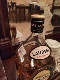 Виски Lauder's Finest 1 л 40% (5024546366630) фото от покупателей 11