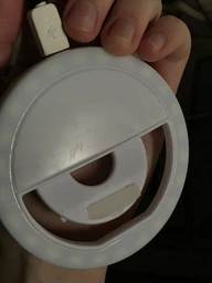 Селфі-кільце з LED підсвіткою та прищепкою UFT Selfie Ring UFT MP01 White (uftmp01) фото від покупців 16