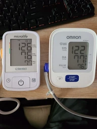 Тонометр автоматичний Microlife BP A2 Basic з адаптером фото від покупців 13