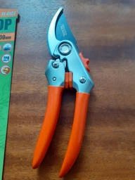 Секатор садовый MASTERTOOL GM 200 мм, ручки AL+PVC, лезвие SK5+ТЕФЛОН (14-6123)
