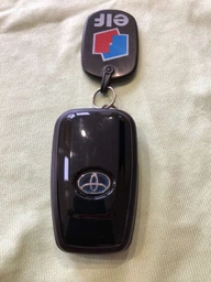 Чехол для автоключа LaManche Toyota Black (TYT-B03T_blk) фото от покупателей 3