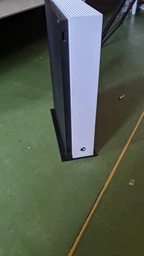 Вертикальная подставка Vertical Stand для Xbox One S черный (X-ONES-005) фото от покупателей 2