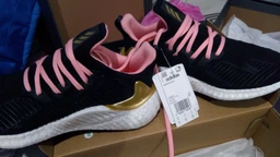 Кроссовки Adidas Alphaboost W EG1431 36 (3.5 UK) 22.2 см Core Black  (4062052534175) – отзывы покупателей | ROZETKA