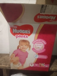Підгузки Huggies Little Movers Pants 6 (15-25 кг) для дівчаток 88 шт (5029054568217) фото від покупців 10