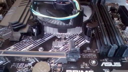 Процесор Intel Core i5-10400 (BX8070110400) Box фото від покупців 3