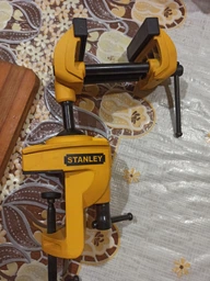 Тиски универсальные Stanley для моделирования 70 мм (1-83-069) фото от покупателей 3
