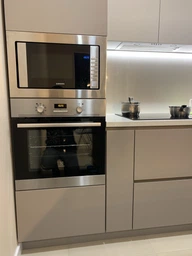 Духова шафа електрична Electrolux EZB53400AX