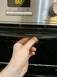 Духова шафа електрична Electrolux EZB53400AX фото від покупців 1