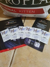 Кормова добавка з пробіотиком для котів і кошенят Pro Plan Veterinary Diets FortiFlora Feline 7х1 г (8445290041173) фото від покупців 17