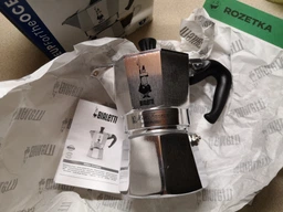 Кавоварка гейзерна Bialetti Moka Express Silver 0.23L (0001164) фото від покупців 1