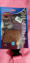 Лакомство для кошек Trixie 42716 Premio Duck Filet Bites филе утки сушеное 50 г (4011905427164) фото от покупателей 7